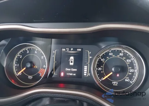 2015 Jeep Cherokee Sport из США, поврежденный, VIN 1C4PJMAB1FW534231